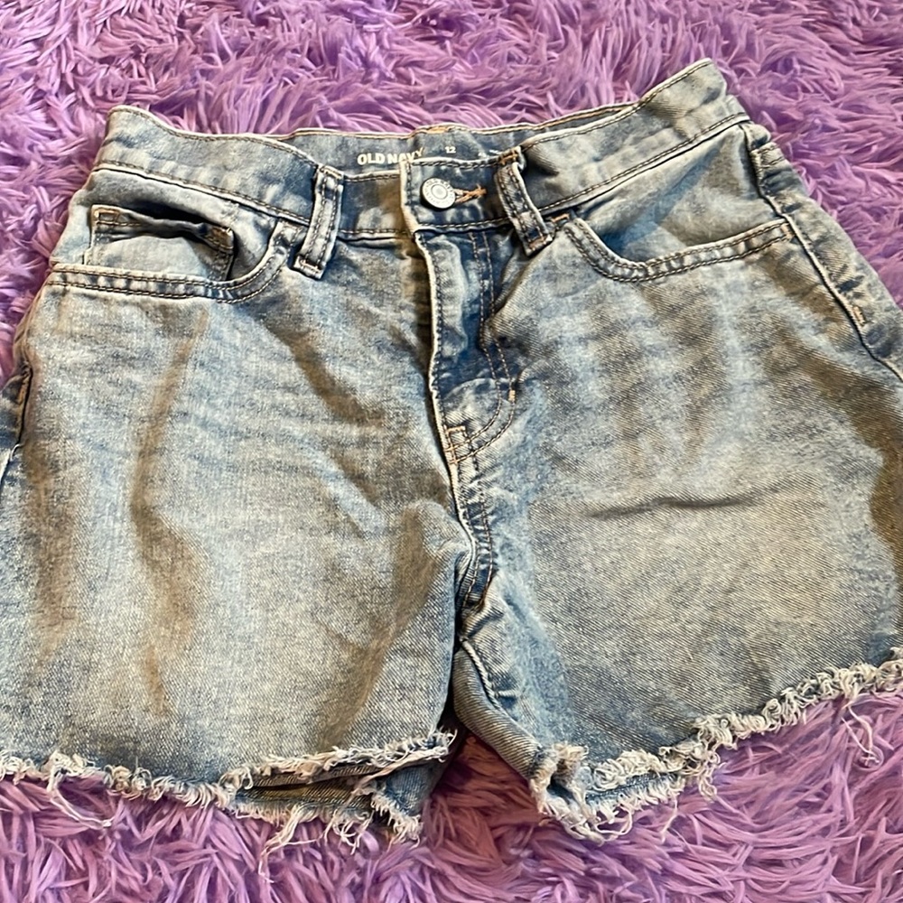 Cute light wash jeans shorts